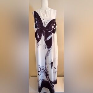 Elegant Black and White Butterfly Maxi Dress